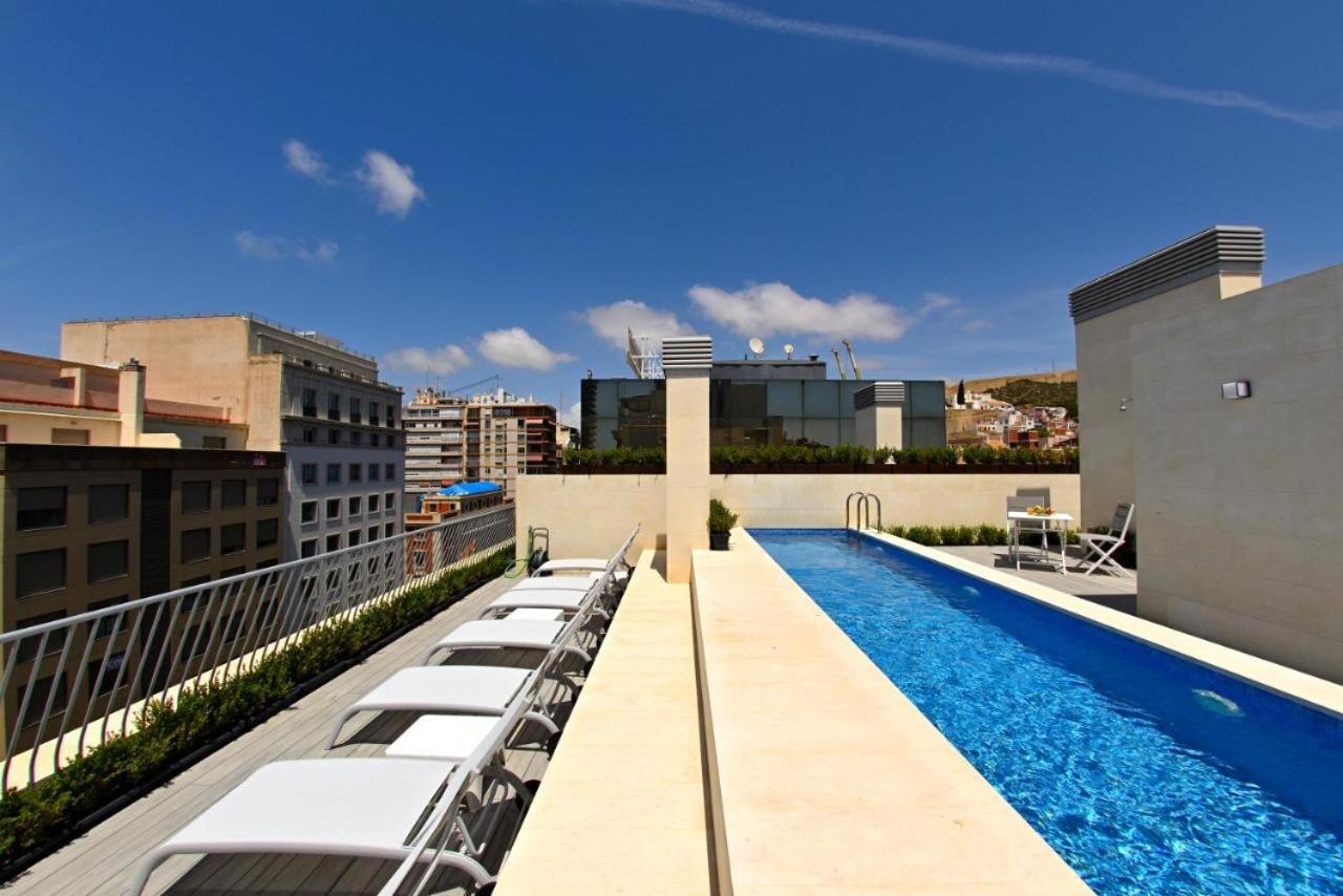 Hostal Rambla 24 By Holihome Alicante Eksteriør billede