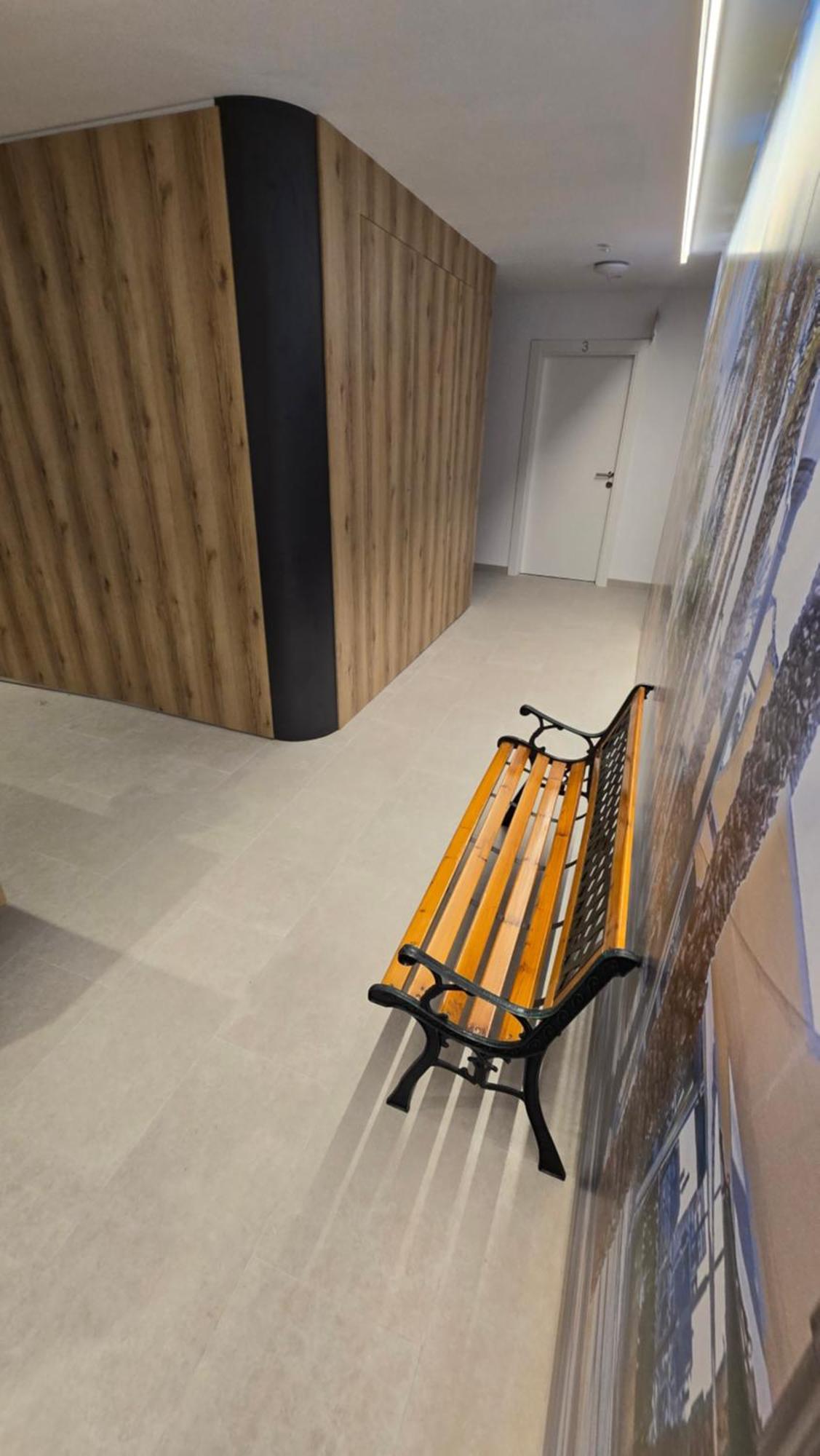Hostal Rambla 24 By Holihome Alicante Eksteriør billede