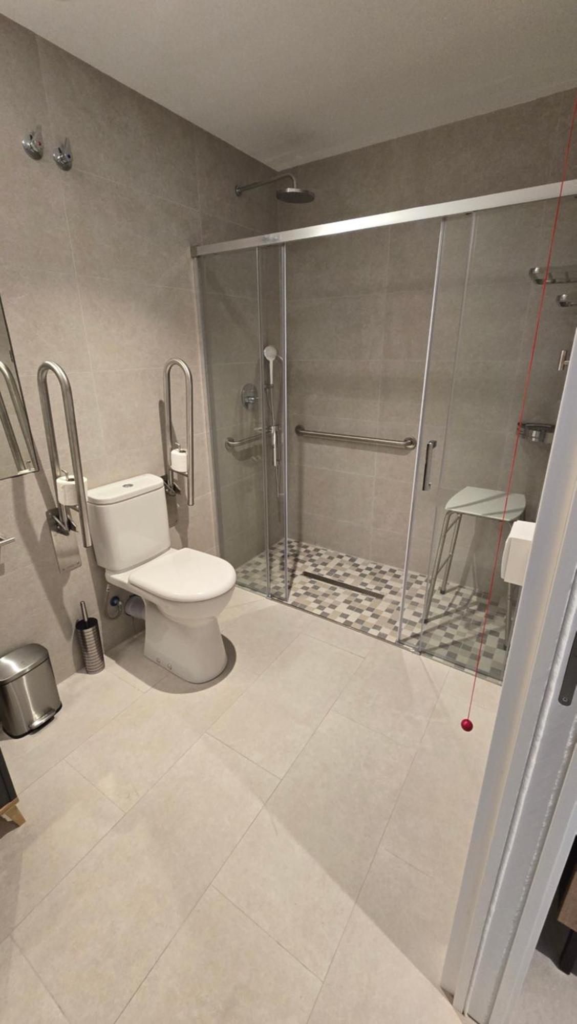 Hostal Rambla 24 By Holihome Alicante Eksteriør billede