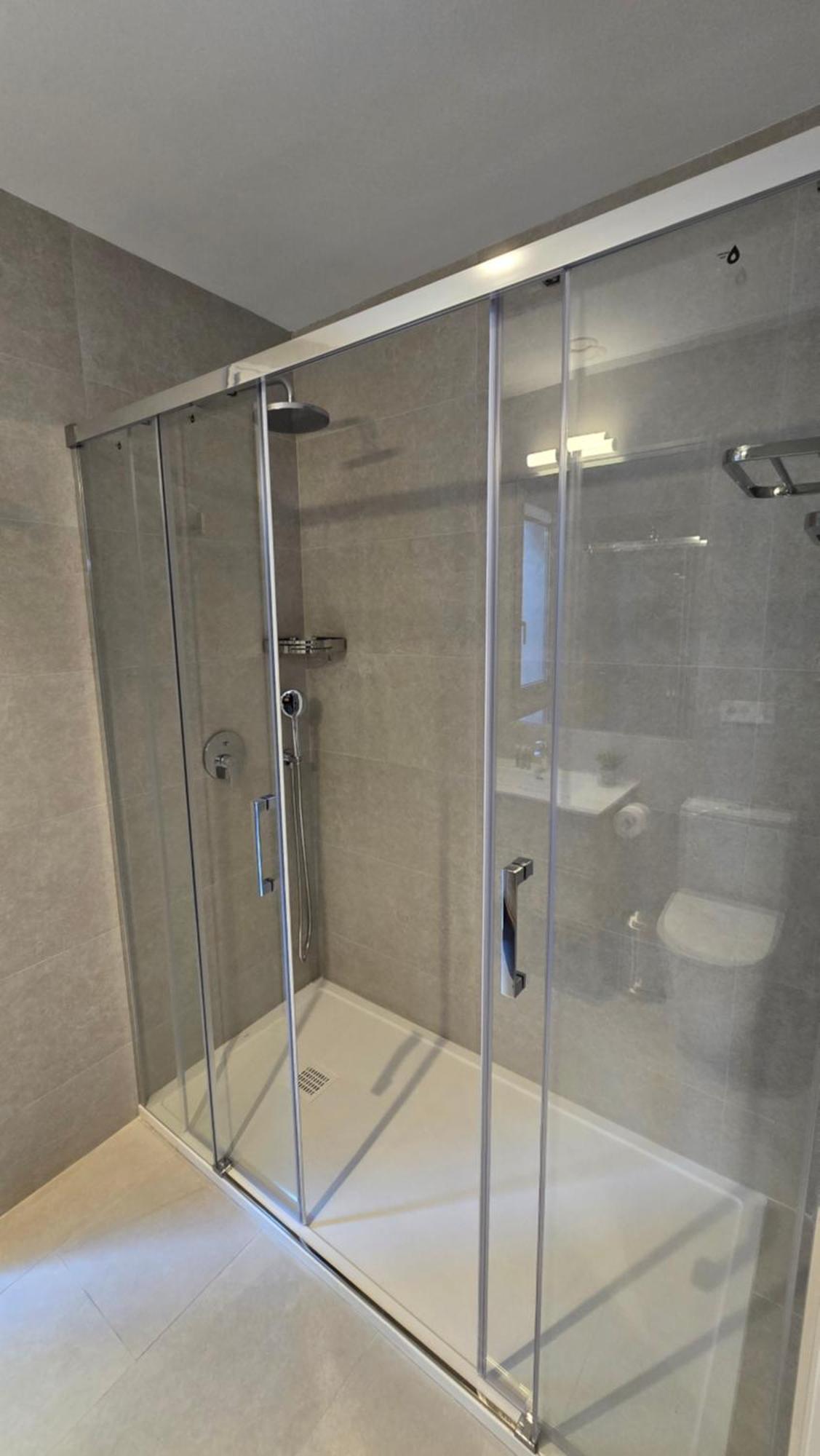 Hostal Rambla 24 By Holihome Alicante Eksteriør billede