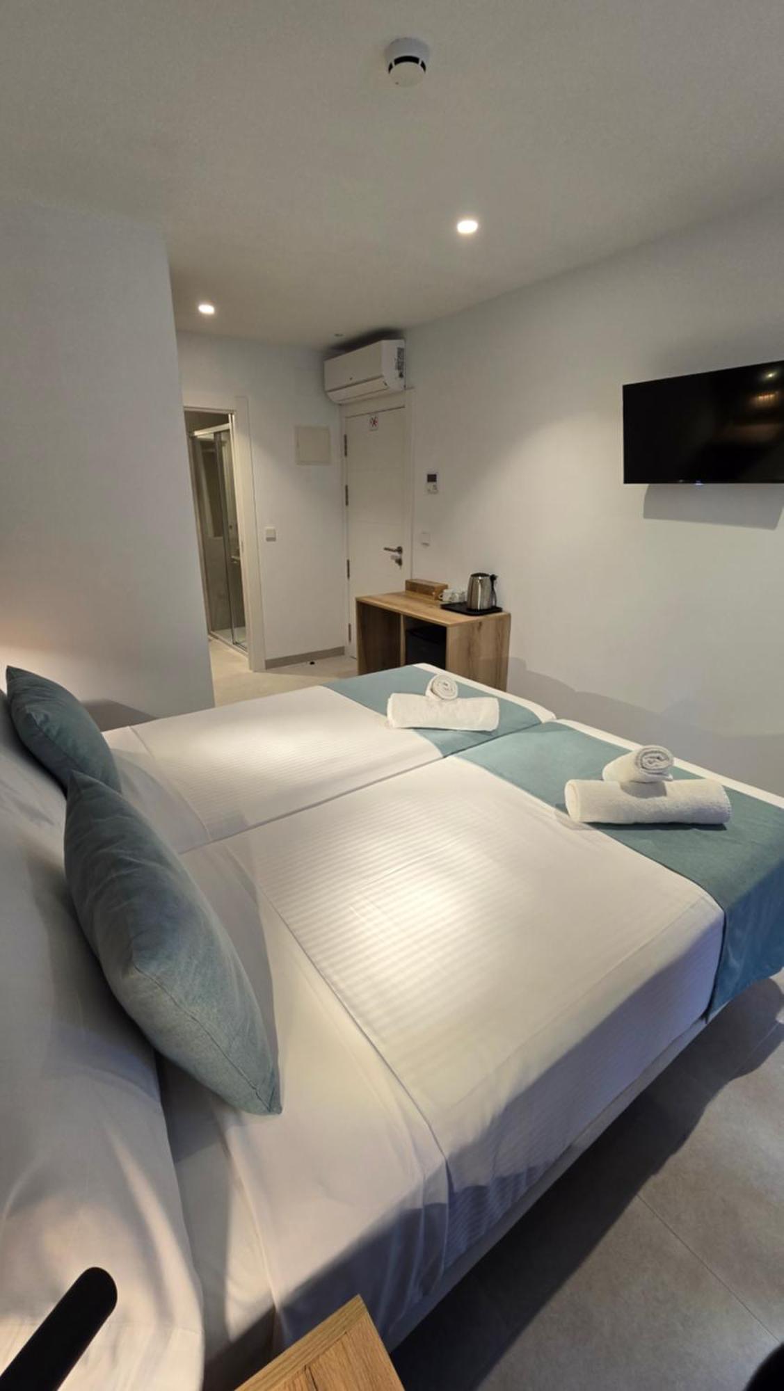 Hostal Rambla 24 By Holihome Alicante Eksteriør billede